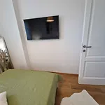 公寓 In Sv. Filip I Jakov 53597 *